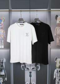 Picture of Louis Vuitton T Shirts Short _SKULVS-XLtltxA1077194